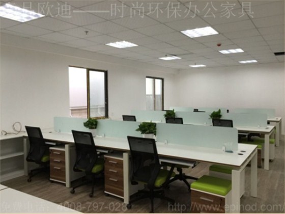 鋼木辦公家具有什么優(yōu)點(diǎn)？成都辦公家具廠家壹品歐迪分享