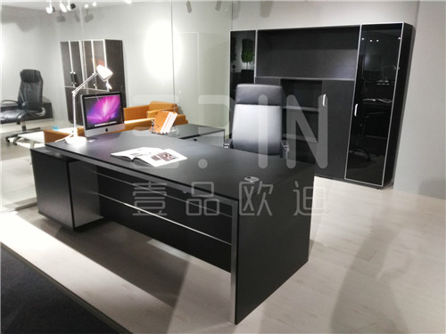 成都壹品歐迪把時(shí)尚環(huán)保帶到昆明辦公家具市場(chǎng) 成都壹品歐迪把時(shí)尚環(huán)保帶到昆明辦公家具市場(chǎng)