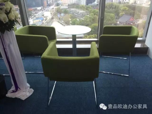 【央視新聞客戶端】京東JD讓老百姓放心網(wǎng)購，壹品歐迪讓京東JD綠色辦公