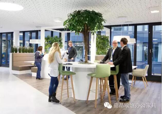 為什么辦公室里一定要養(yǎng)植物？-壹品歐迪辦公家具