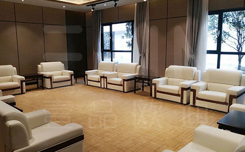 現(xiàn)代辦公家具